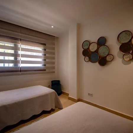 Luxury At Lomas Del Rey, Puente Apartment Marbella